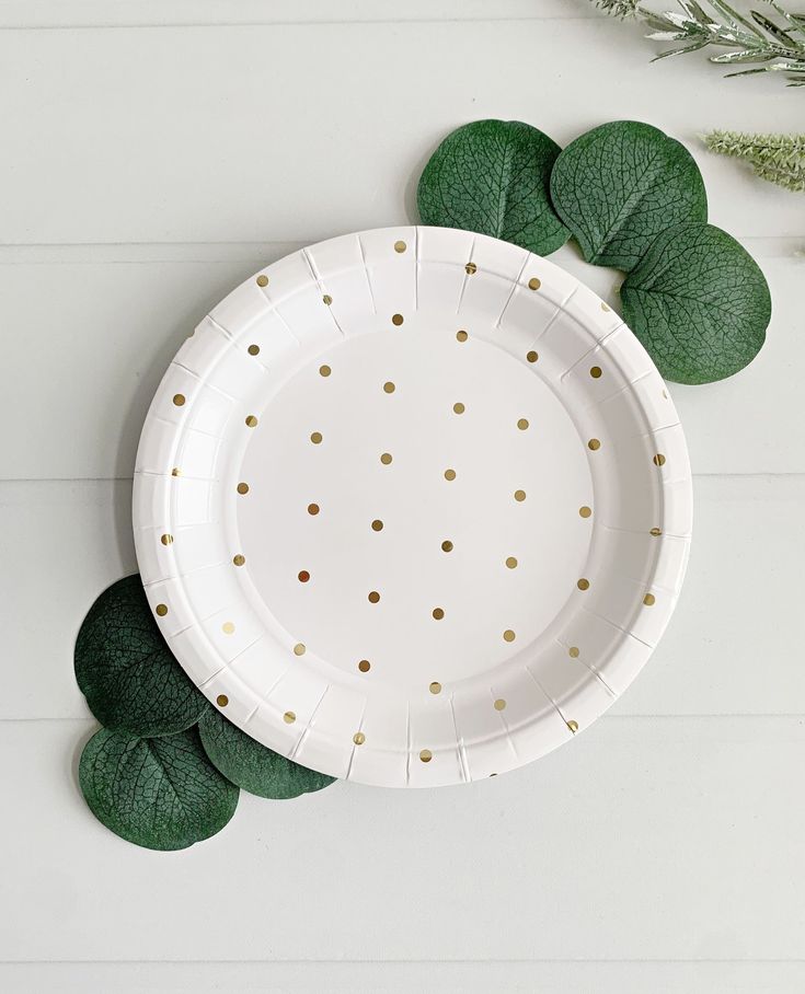Large Golden Polka Dots Printed Paper Plates For Party Decoration and Celebration