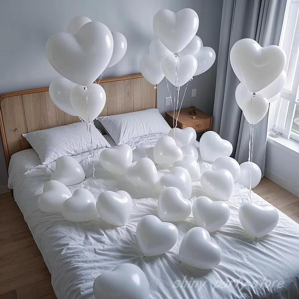 White Heart Shaped Latex Balloons For Birthday, Wedding, Anniversary & Valentine Party Decoration