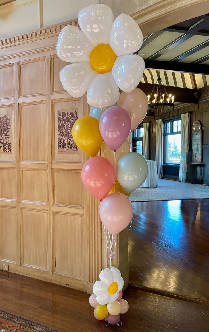5pcs/set White Daisy Flowers Foil Balloon Set For Theme Based Birthday Party Decoration And Celebration